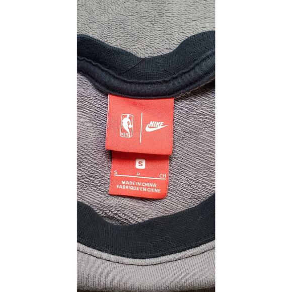 Nike Los Angeles Clippers Sz S Grey Black Crewneck Sweater Mens NBA C22-14 - Picture 6 of 11